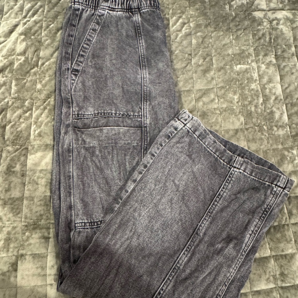 Women’s Gray Jeans